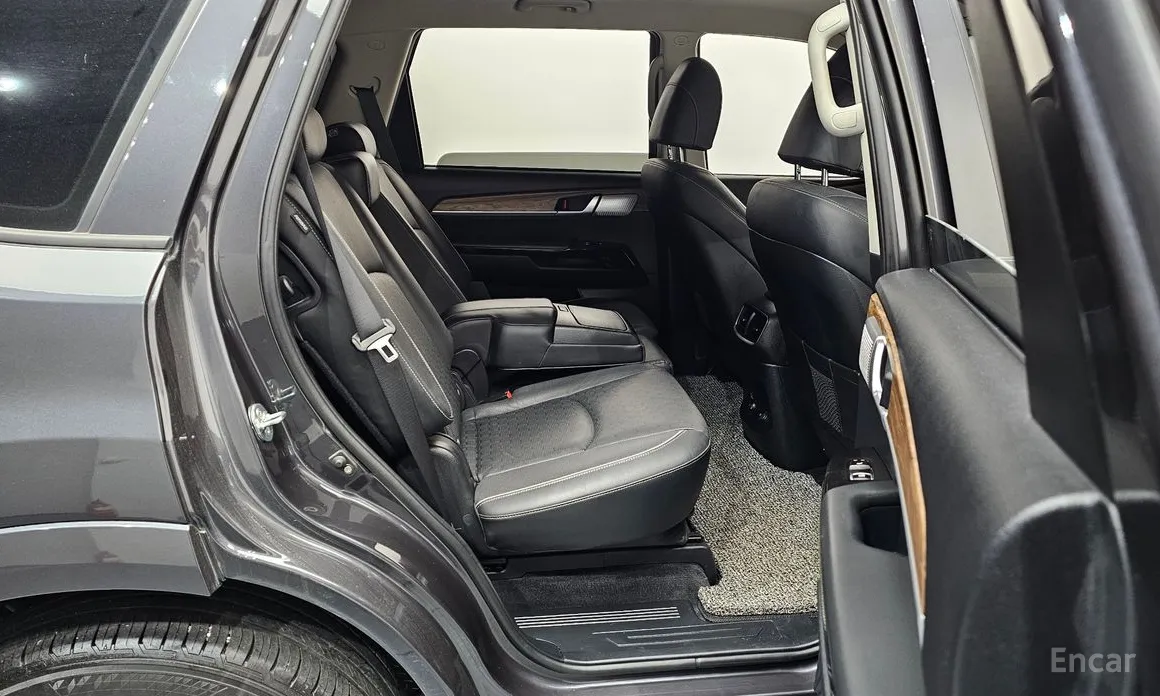 Фото 12 - Kia Mohave