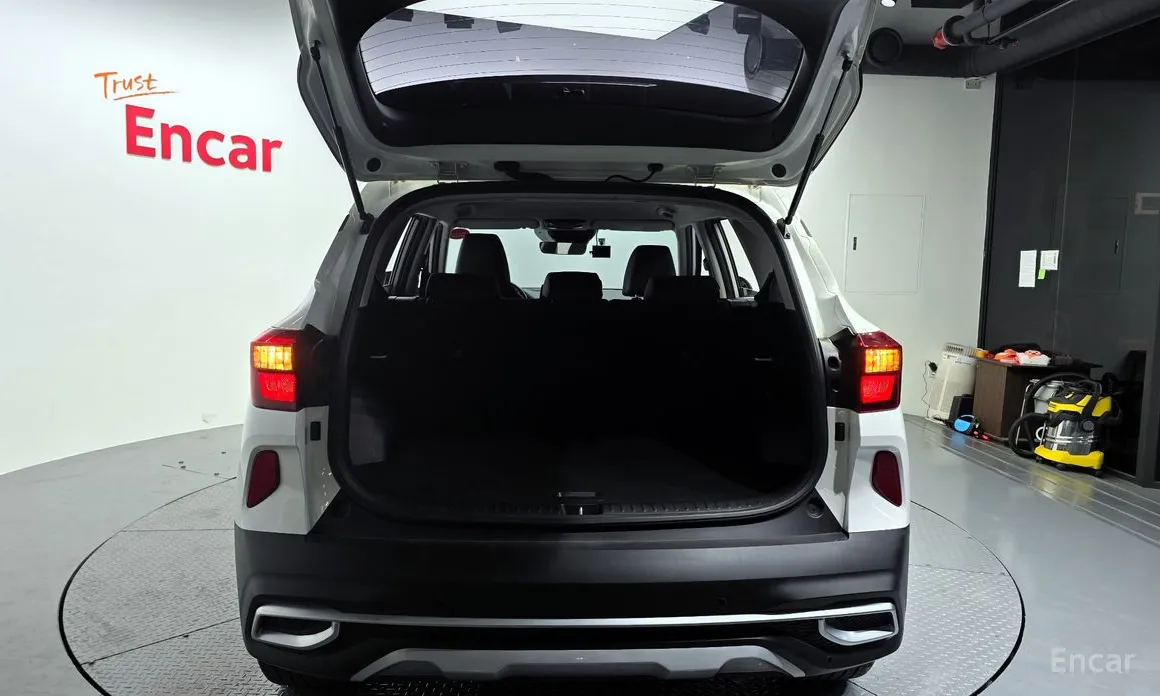 Фото 20 - Kia Seltos