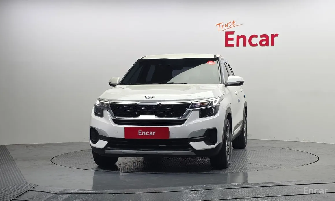 Фото 3 - Kia Seltos