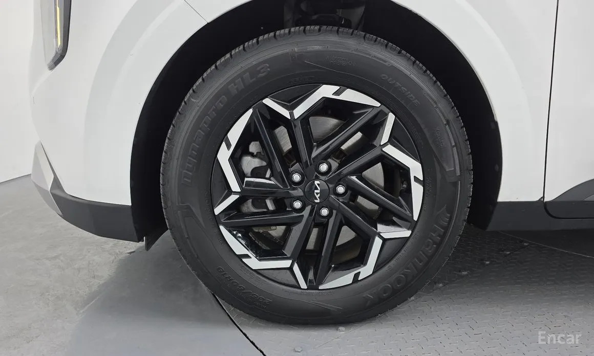 Фото 5 - Kia Carnival