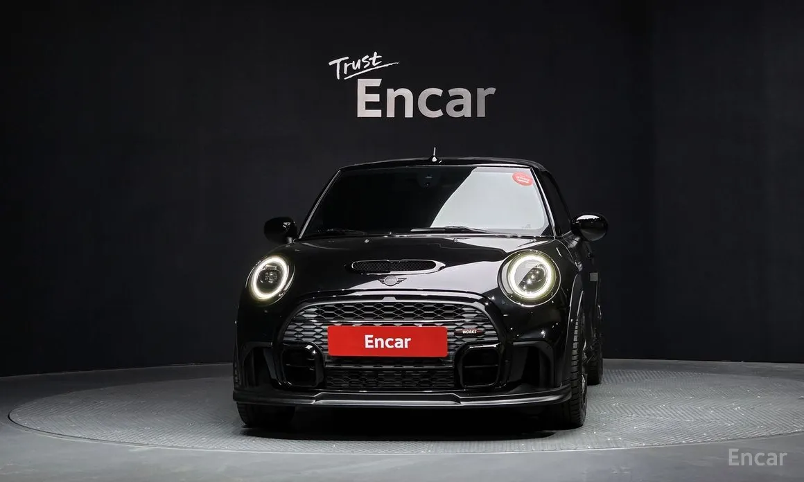 Фото 3 - Mini Cooper Convertible