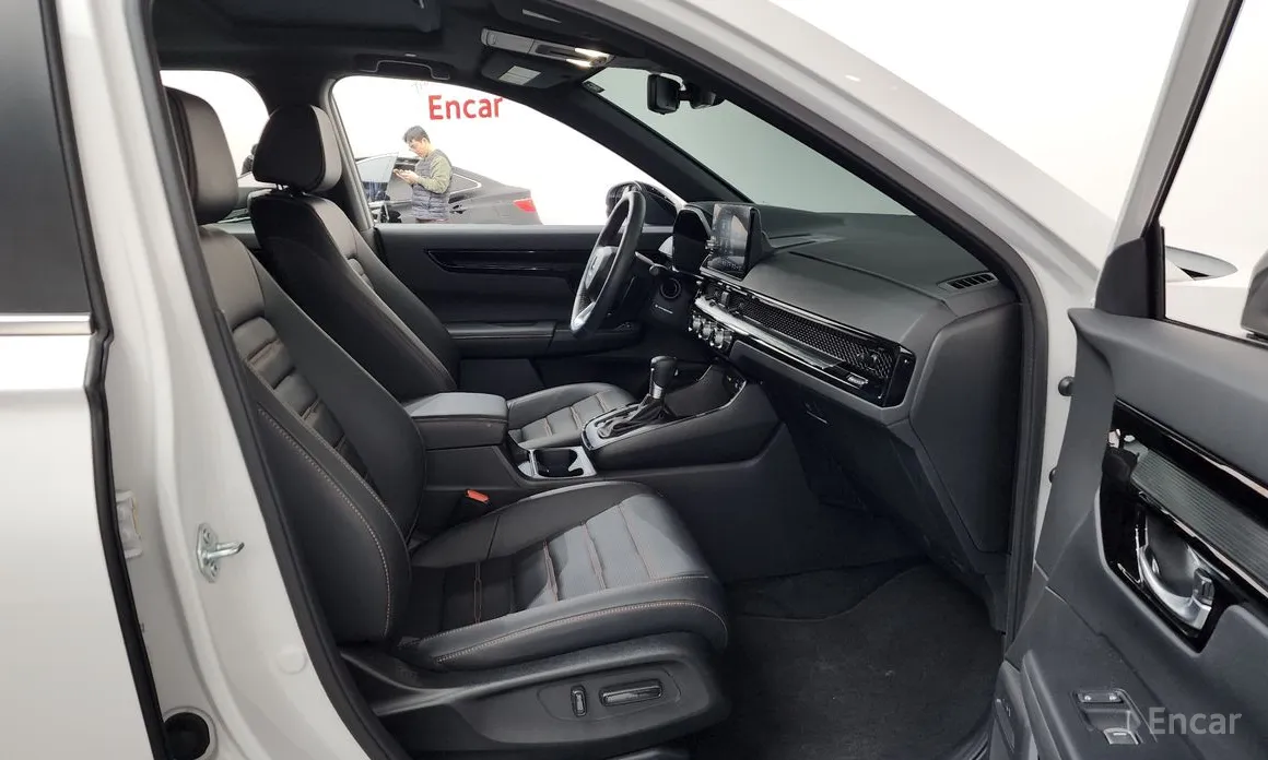 Фото 11 - Honda CR-V