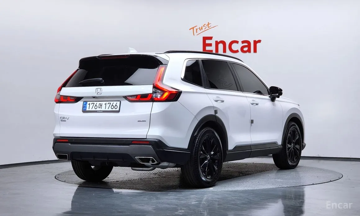 Фото 2 - Honda CR-V