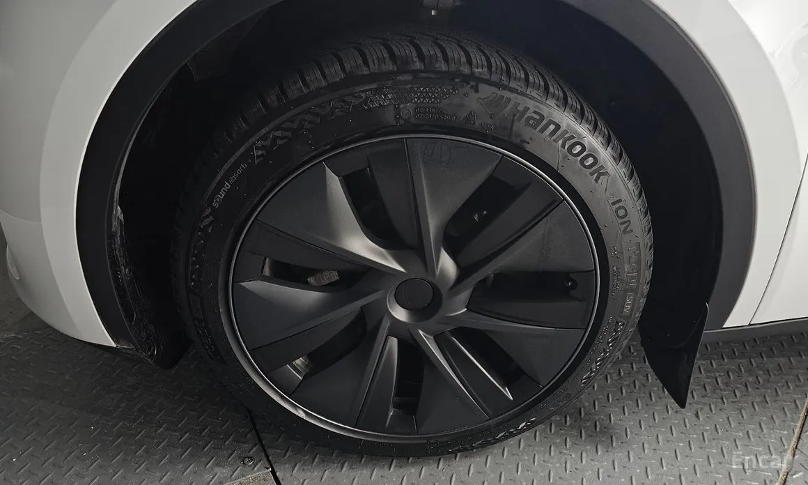 Фото 5 - Tesla Model Y