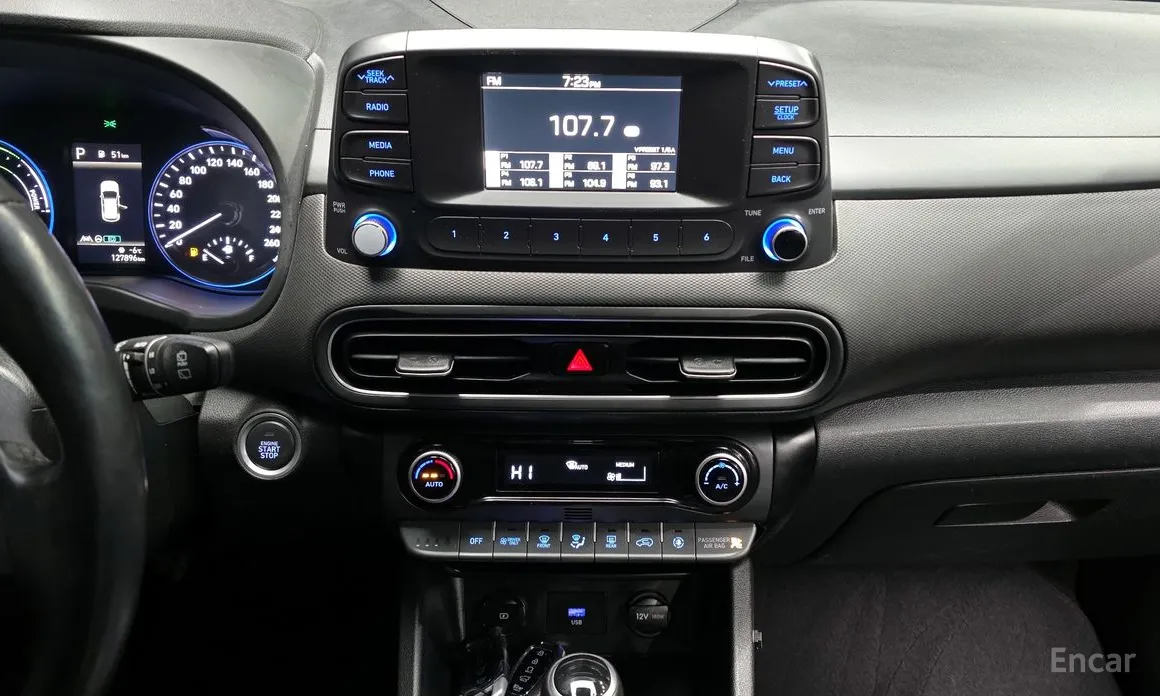 Фото 16 - Hyundai Kona