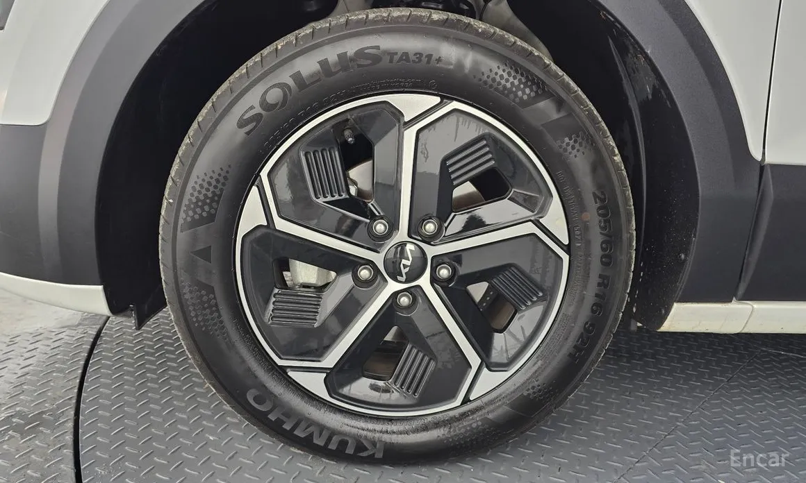 Фото 5 - Kia Niro