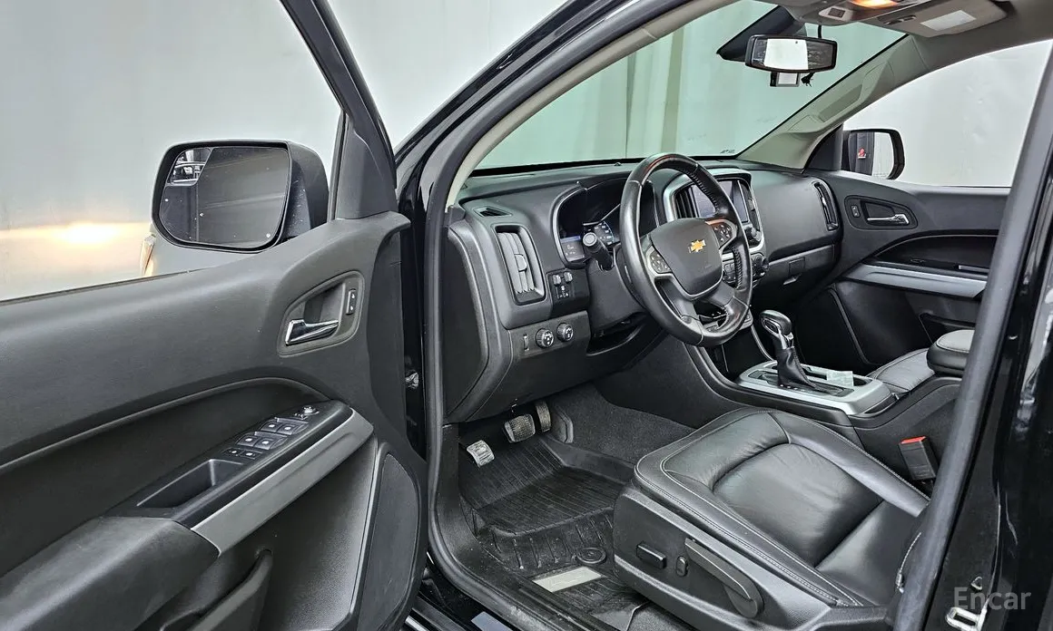 Фото 10 - Chevrolet Colorado