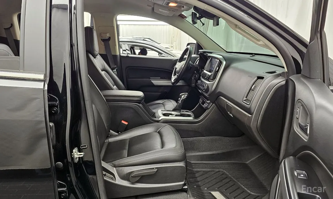 Фото 11 - Chevrolet Colorado