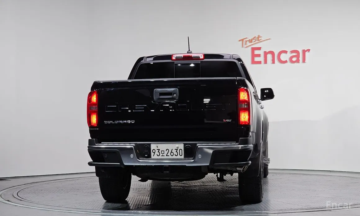 Фото 4 - Chevrolet Colorado