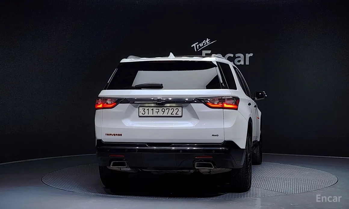 Фото 4 - Chevrolet Traverse