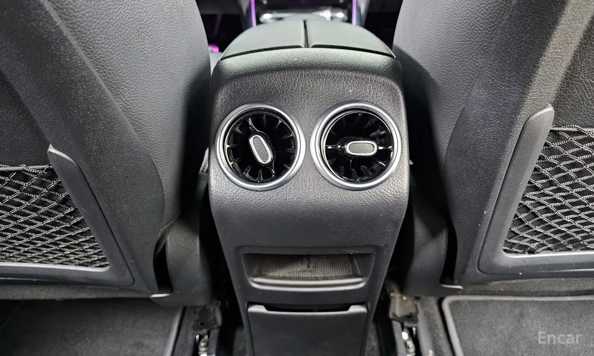 Фото 18 - Mercedes-Benz EQA