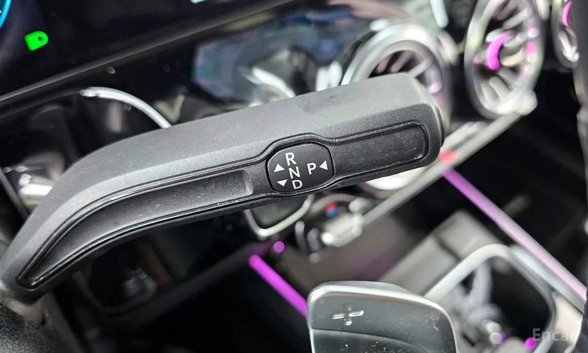 Фото 9 - Mercedes-Benz EQA