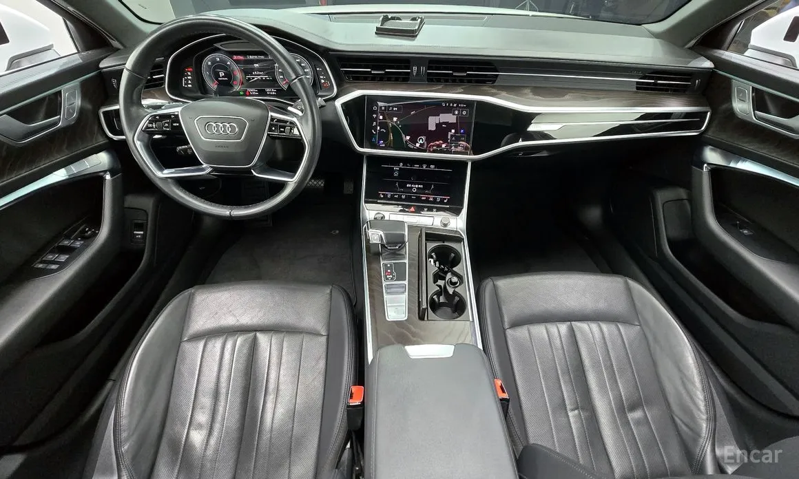 Фото 7 - Audi A6