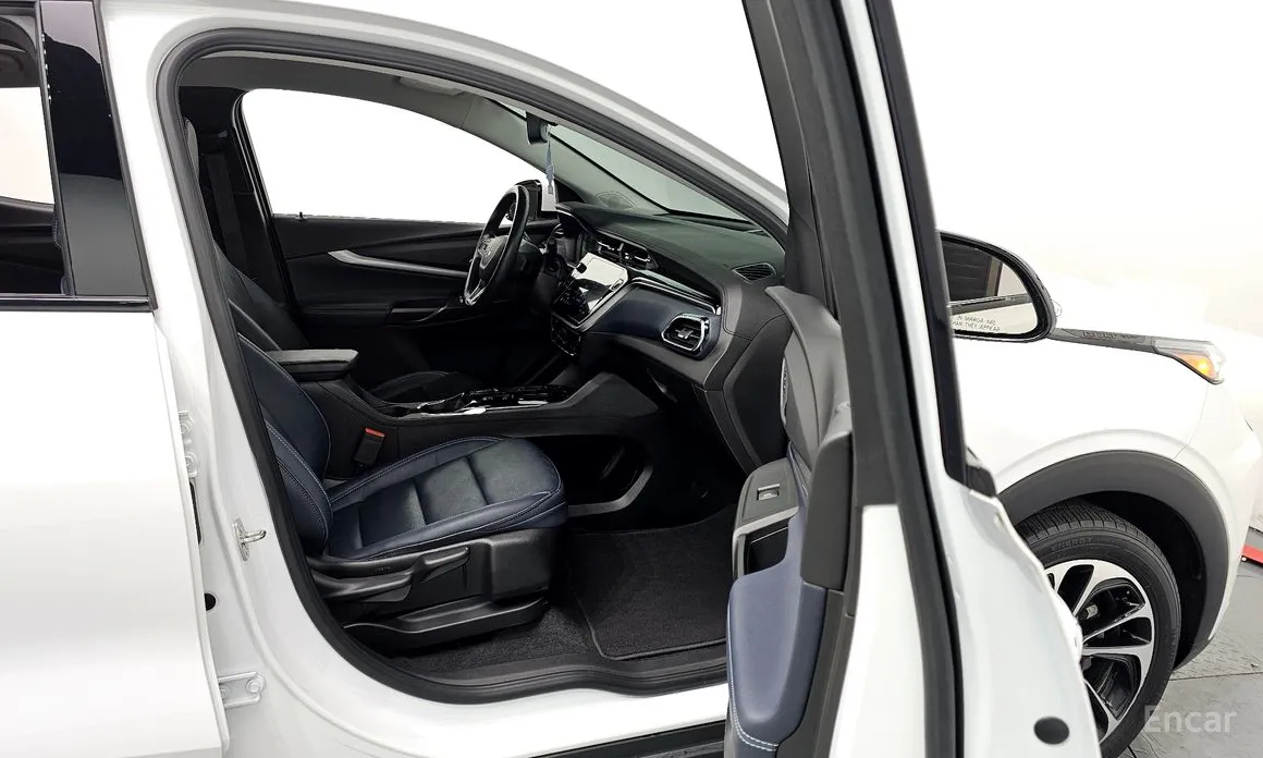 Фото 11 - Chevrolet Bolt EUV