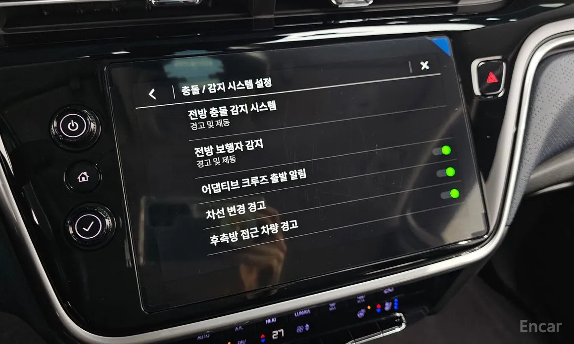 Фото 16 - Chevrolet Bolt EUV