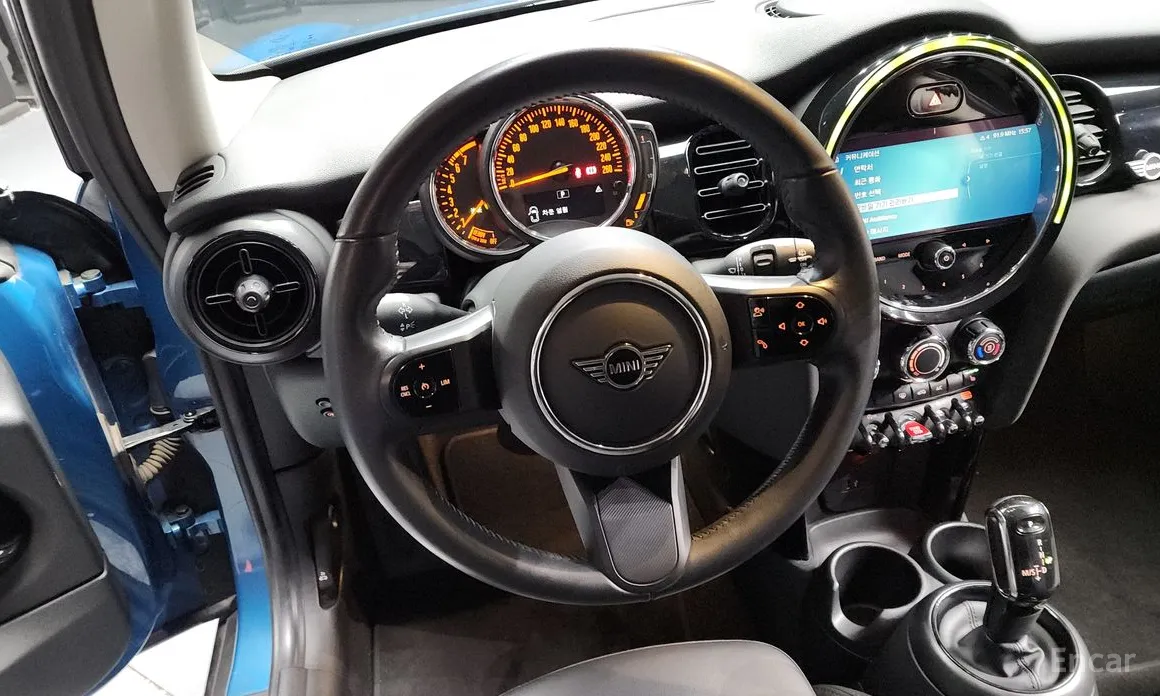 Фото 13 - Mini Cooper