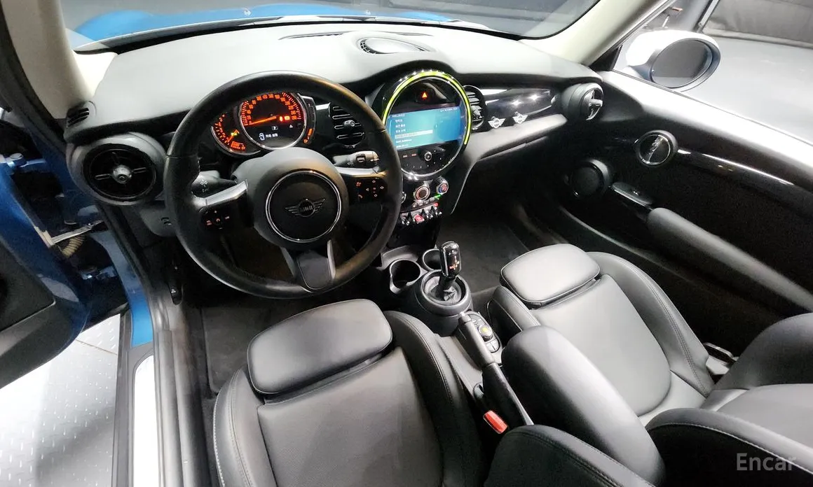 Фото 7 - Mini Cooper