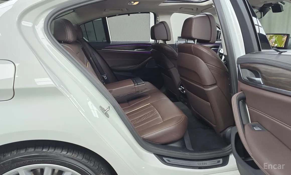 Фото 12 - BMW 5 Series