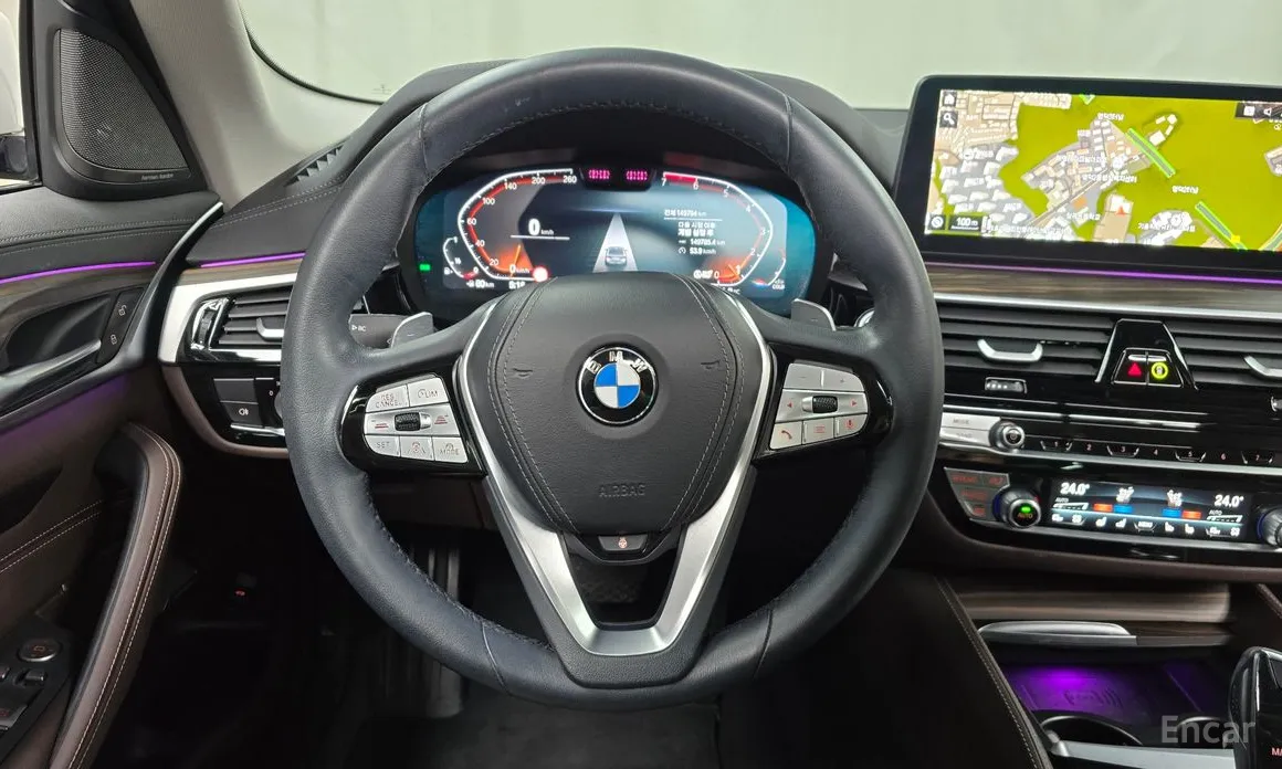 Фото 13 - BMW 5 Series