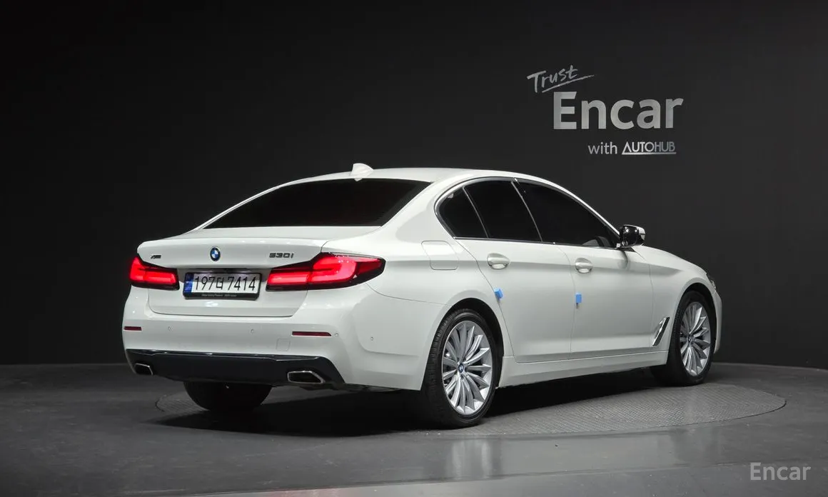 Фото 2 - BMW 5 Series