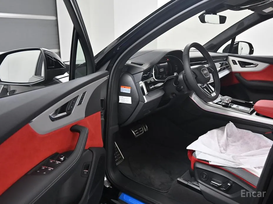 Фото 11 - Audi Q7