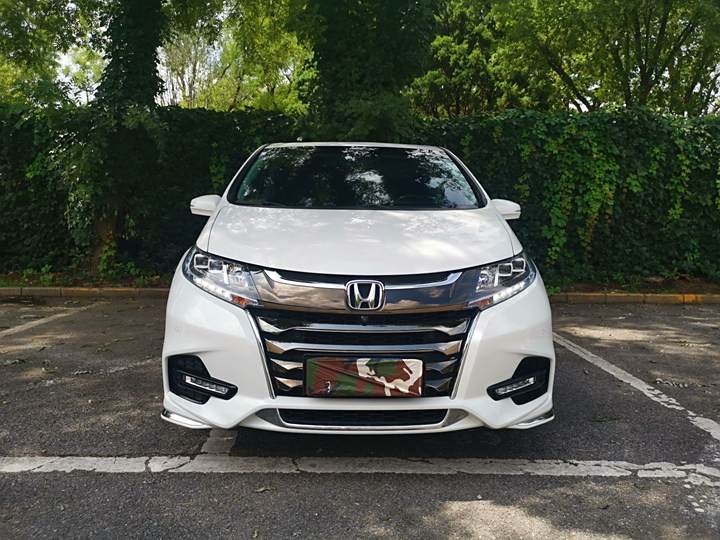 Фото 2 - Honda Odyssey