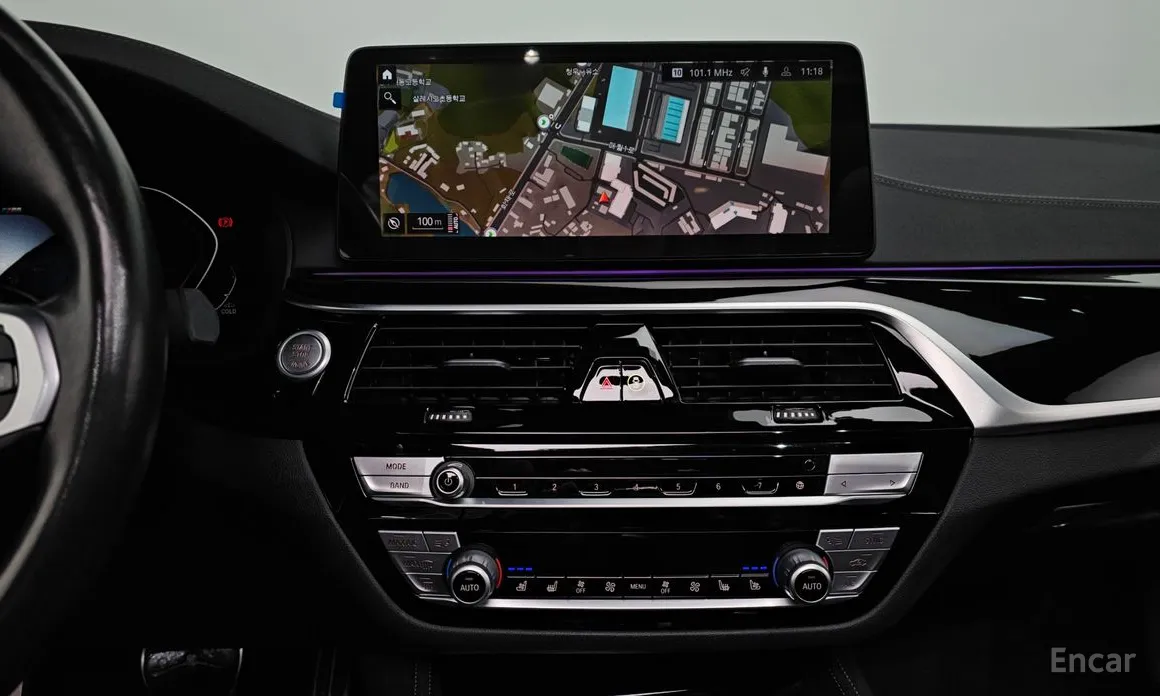 Фото 15 - BMW 5 Series