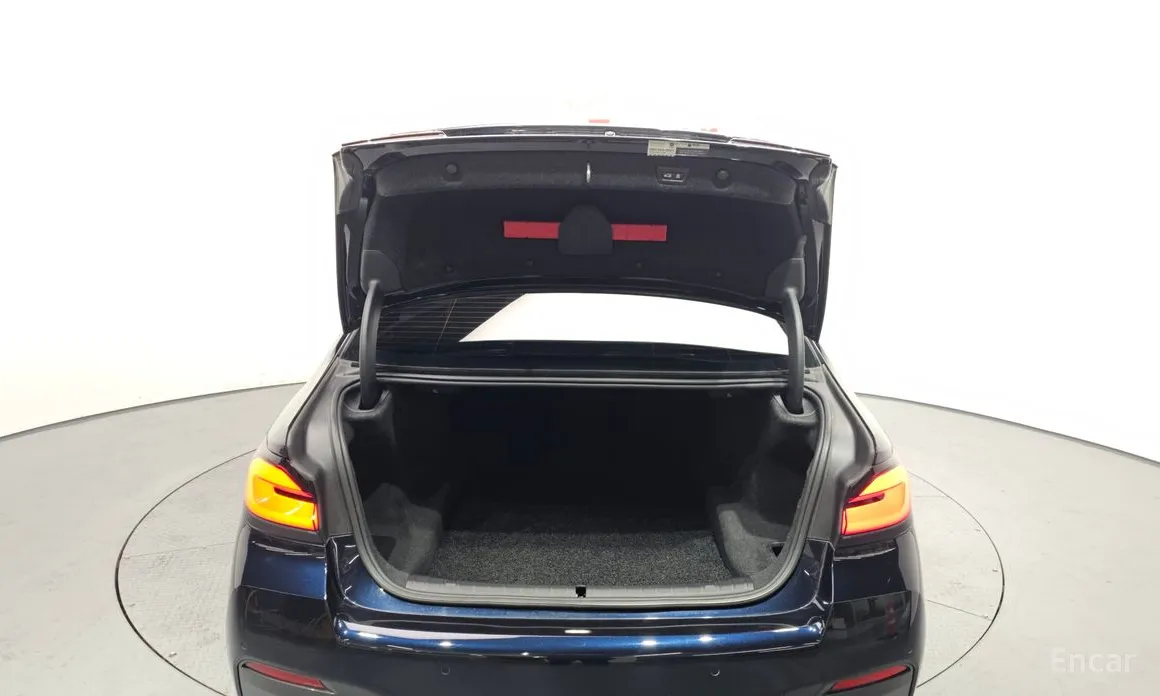 Фото 20 - BMW 5 Series