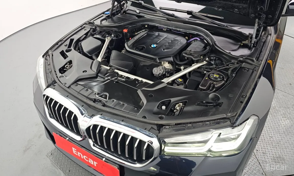 Фото 6 - BMW 5 Series