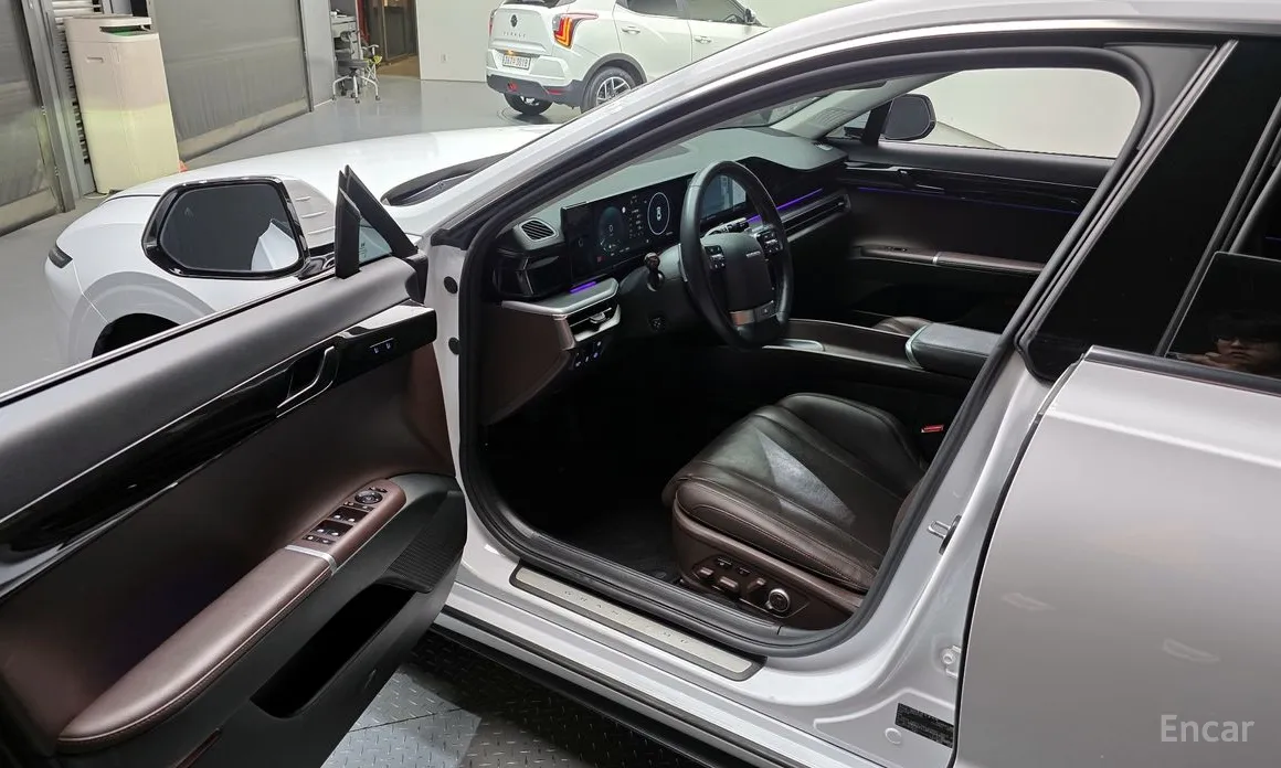 Фото 10 - Hyundai Grandeur