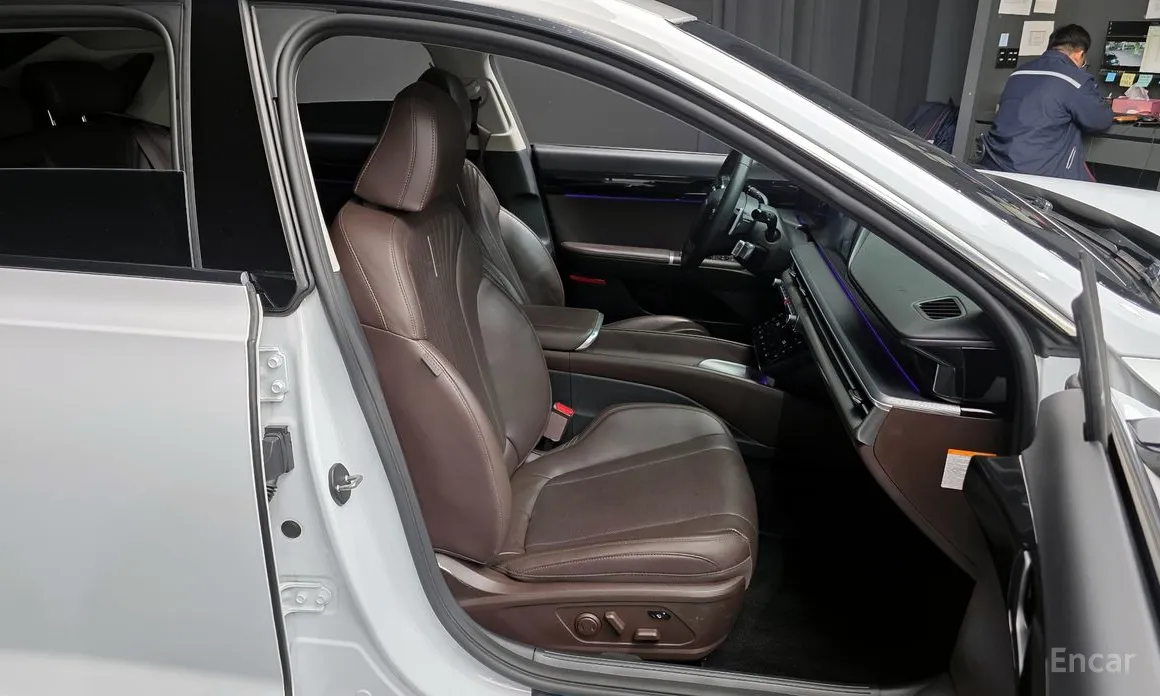 Фото 12 - Hyundai Grandeur