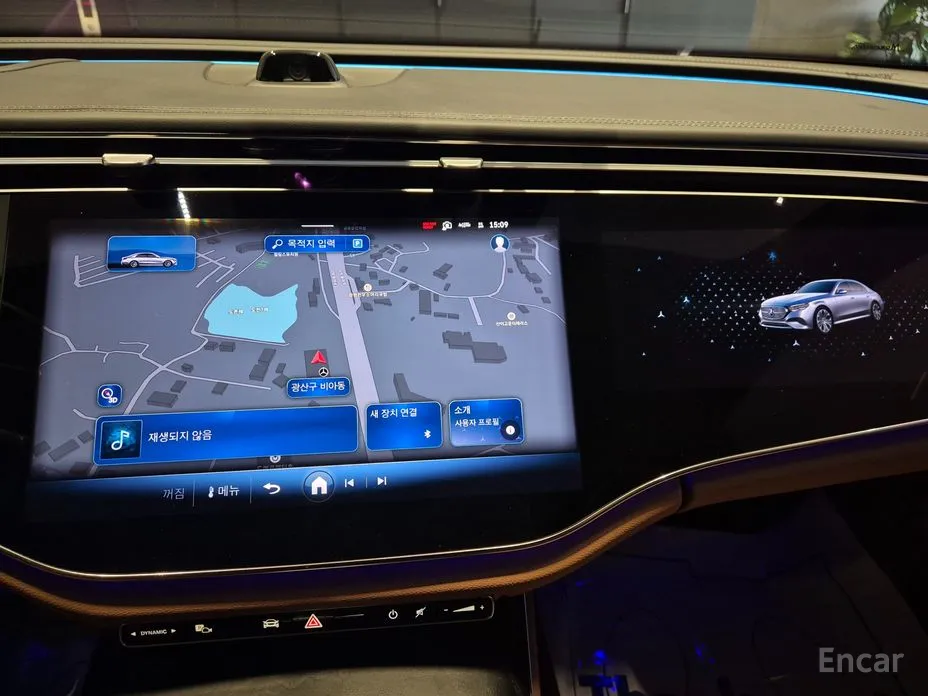 Фото 15 - Mercedes-Benz E-Class