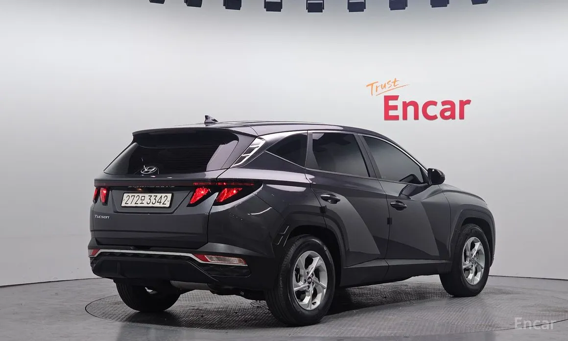 Фото 2 - Hyundai Tucson