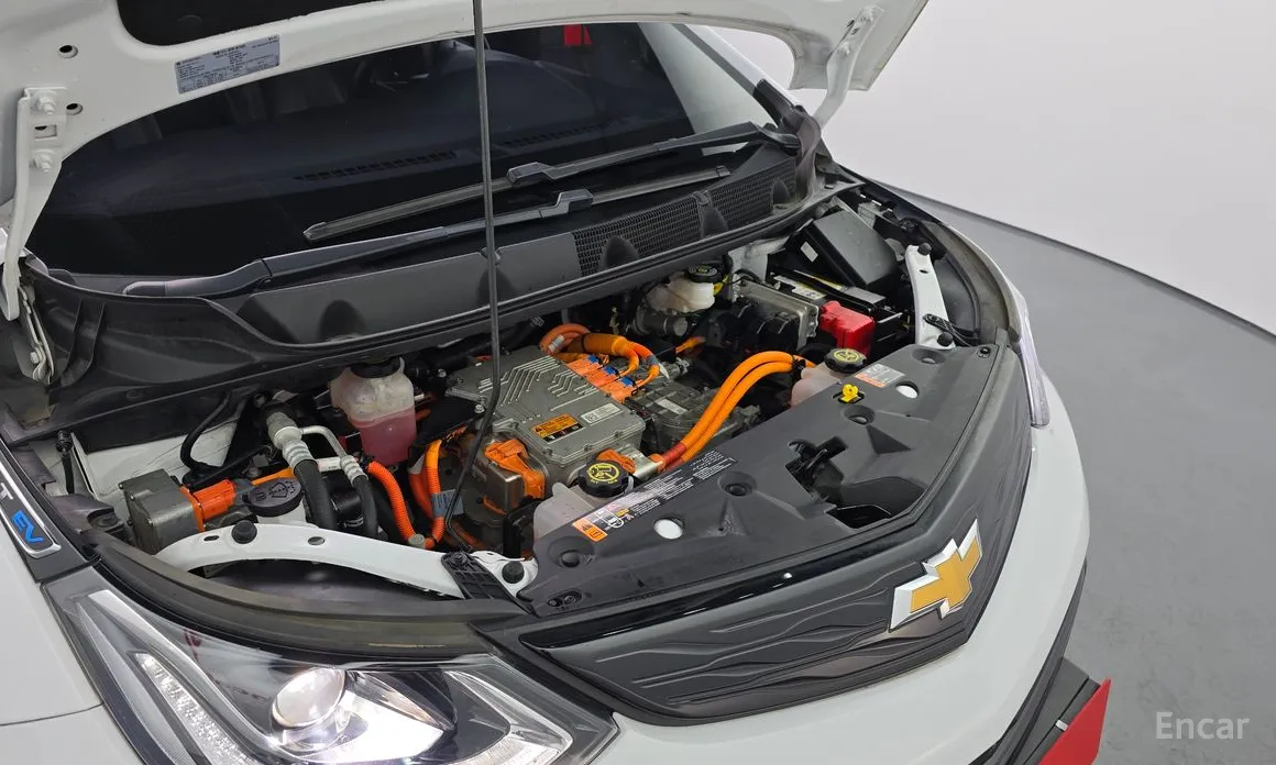Фото 6 - Chevrolet Bolt EV