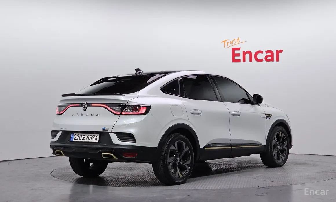 Фото 2 - Renault Arkana