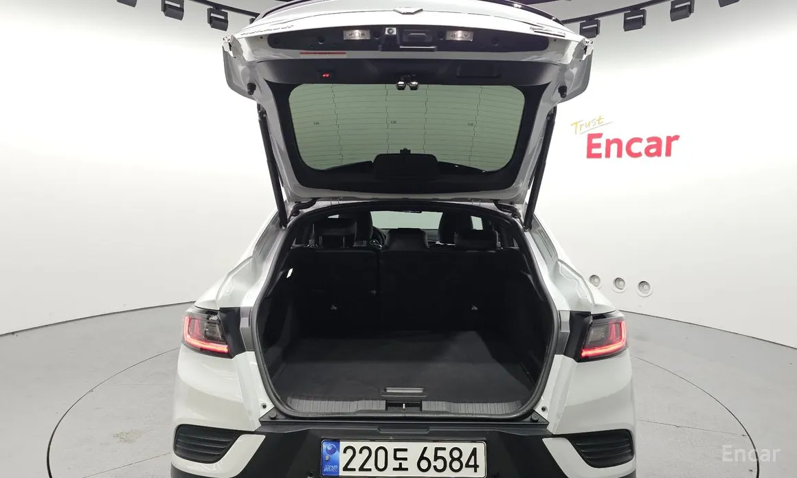 Фото 20 - Renault Arkana