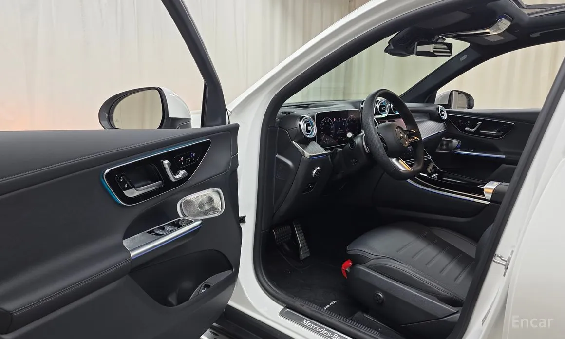 Фото 10 - Mercedes-Benz GLC-Class