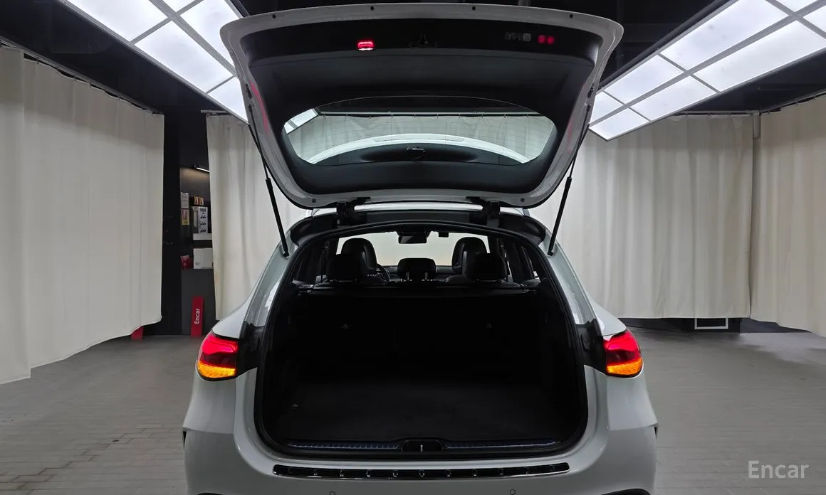 Фото 20 - Mercedes-Benz GLC-Class