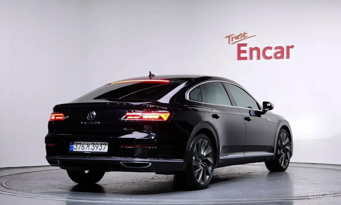 Фото 2 - Volkswagen Arteon