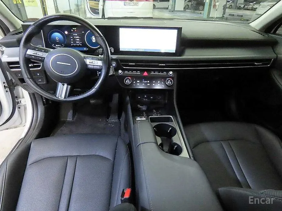 Фото 10 - Hyundai Sonata