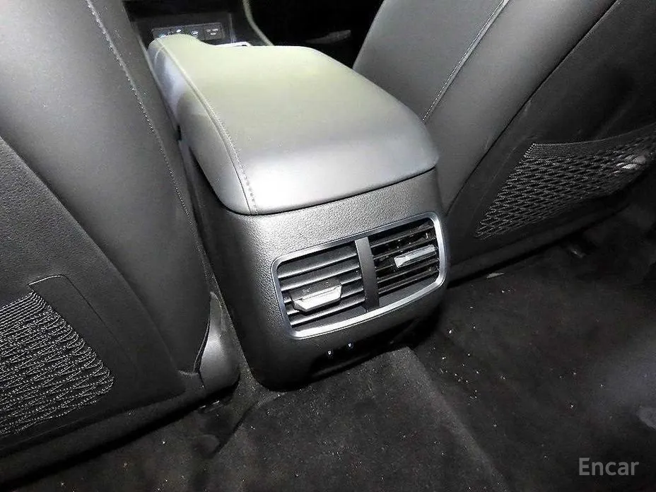 Фото 19 - Hyundai Sonata