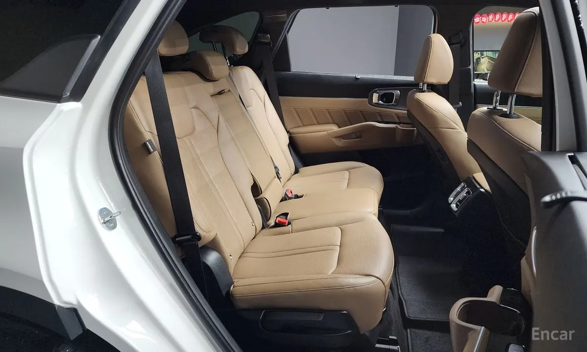 Фото 12 - Kia Sorento