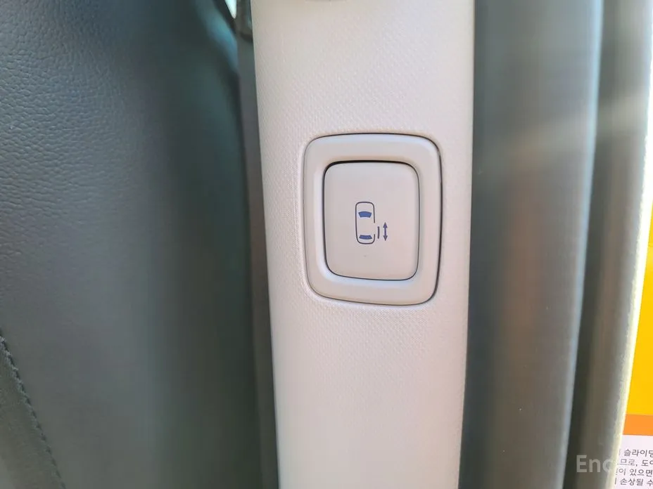 Фото 18 - Hyundai Staria