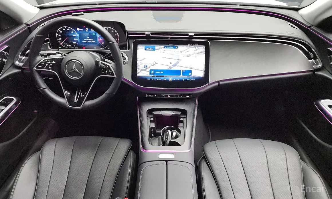 Фото 7 - Mercedes-Benz E-Class