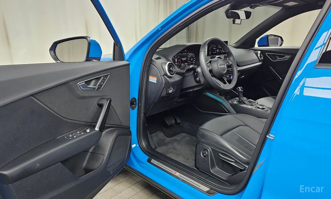 Фото 10 - Audi Q2