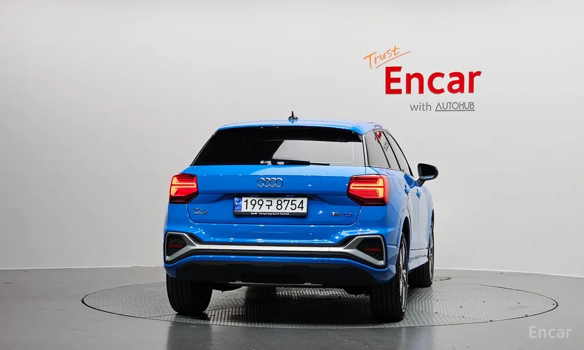 Фото 4 - Audi Q2