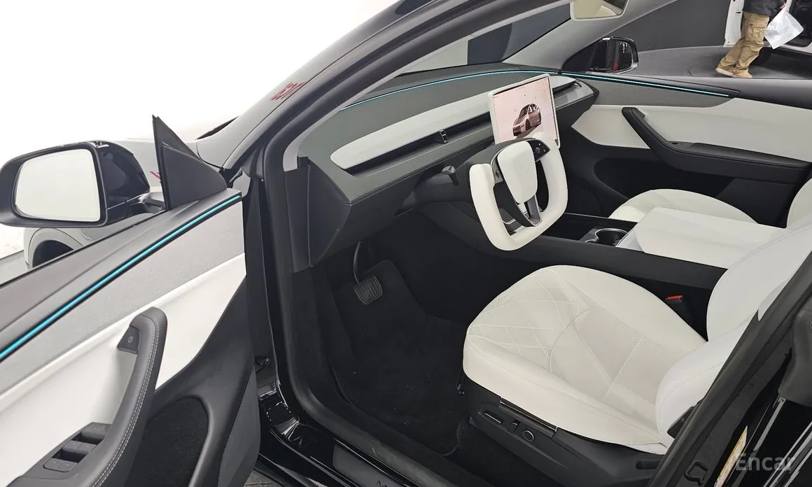 Фото 11 - Tesla Model Y