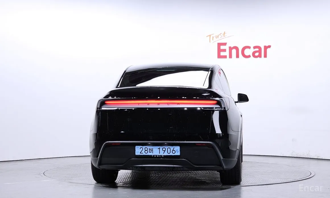 Фото 4 - Tesla Model Y