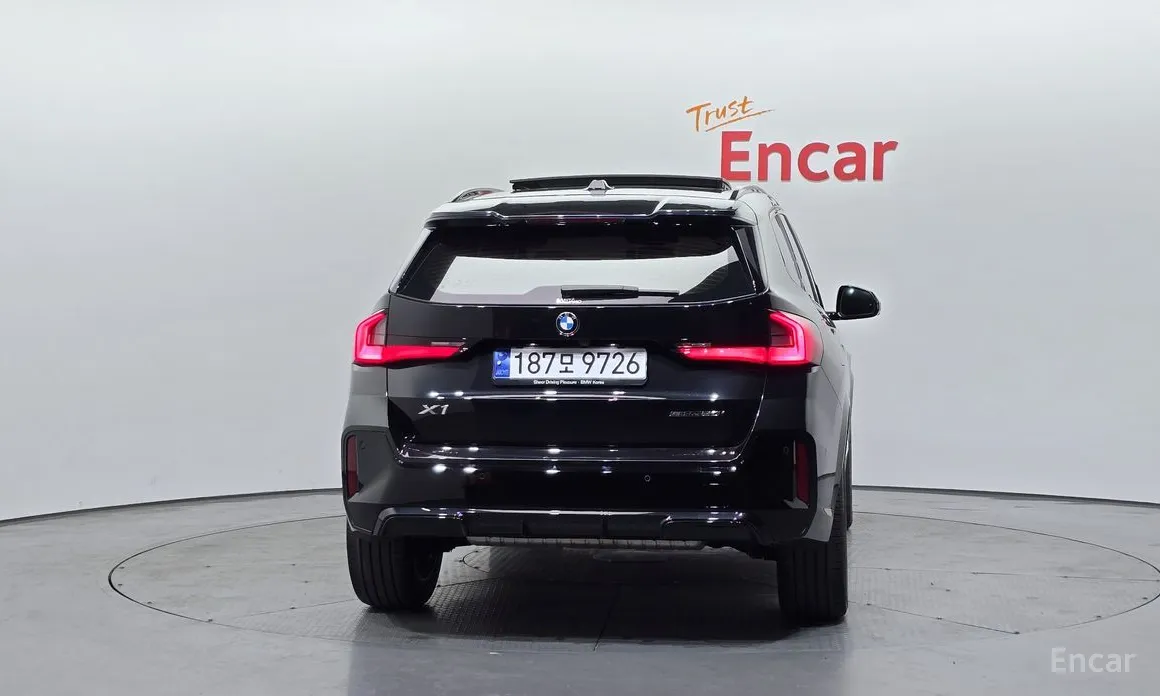 Фото 4 - BMW X1