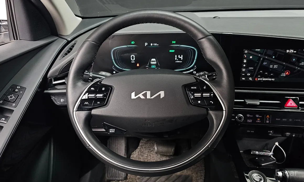Фото 13 - Kia Niro
